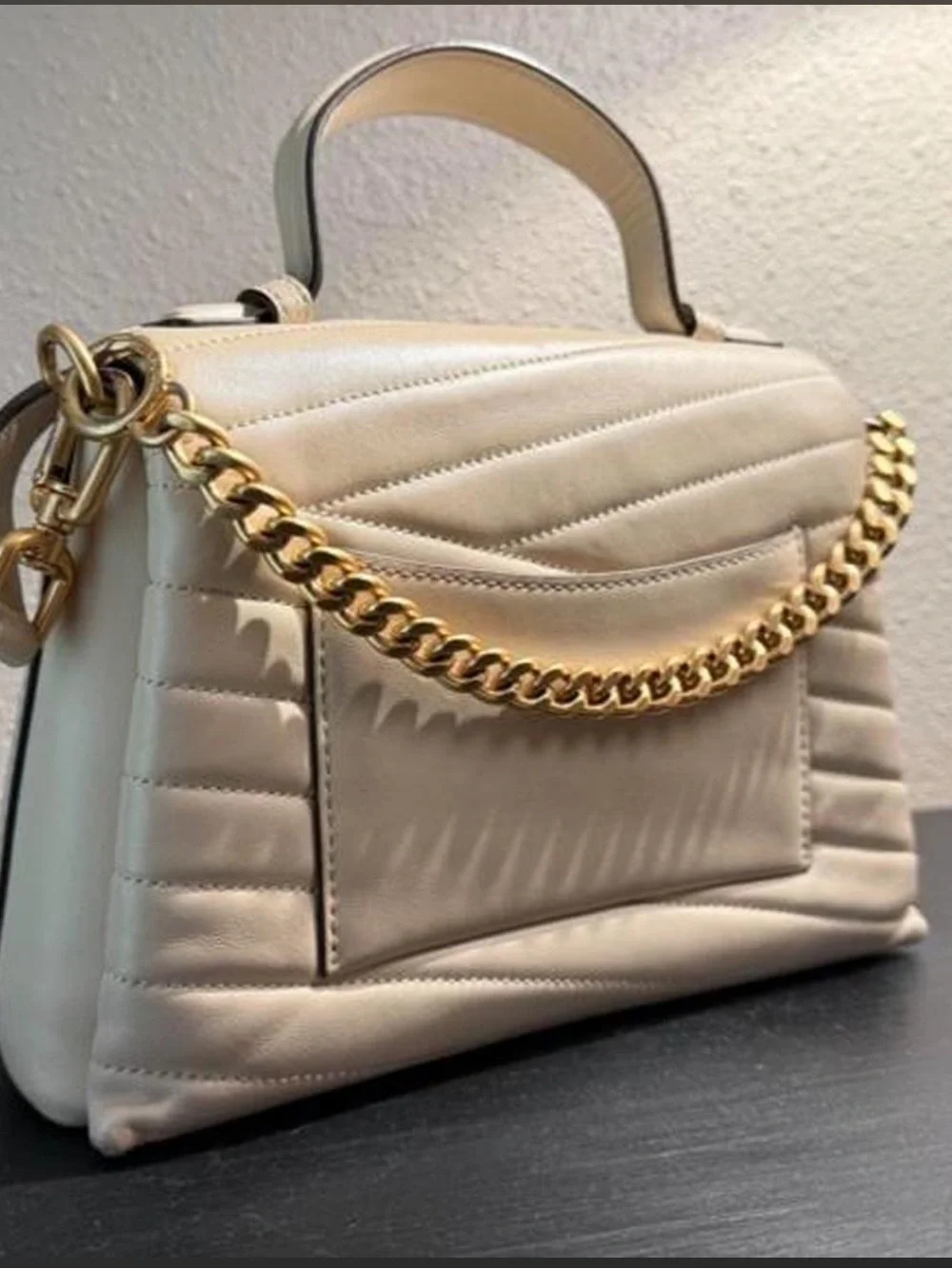 Tory Burch Quilted Cream Top-Handle Shoulder Bag with Gold Hardware